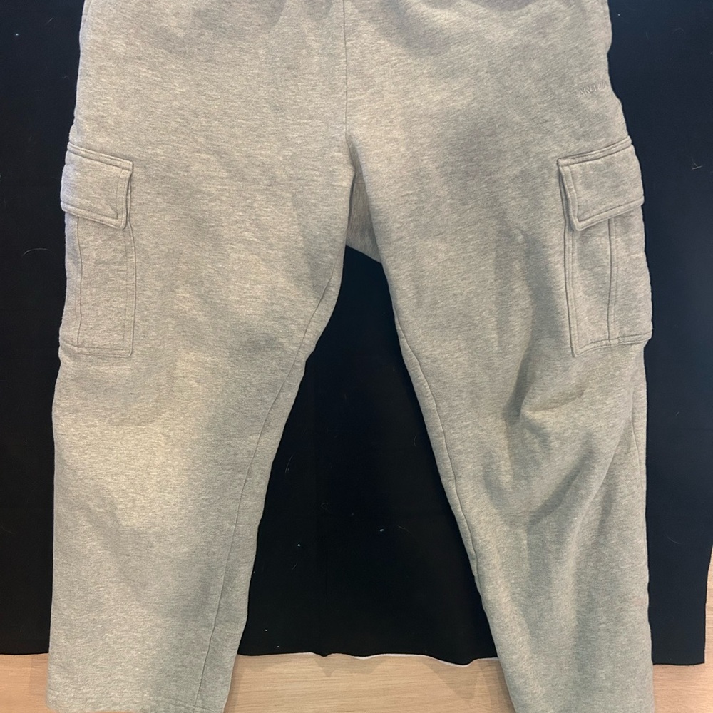 Aritzia Gray mega fit sweats 2012 - Picture 2 of 5